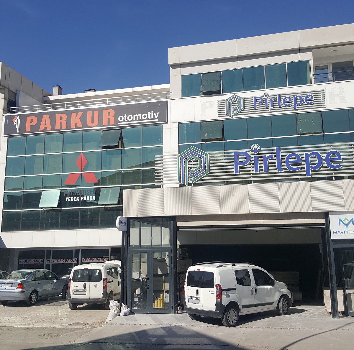 Pirlepe İş Merkezi